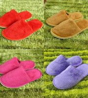 1 Pair Wool Room Slipper for Men and Women
